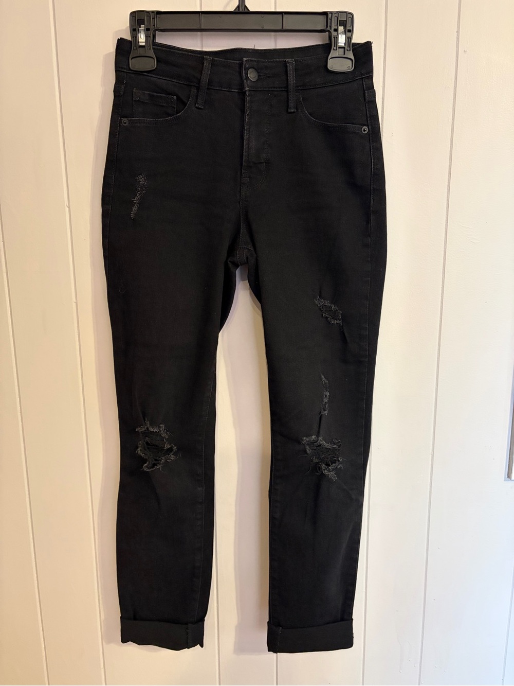 Old Navy Black Distressed Jeans